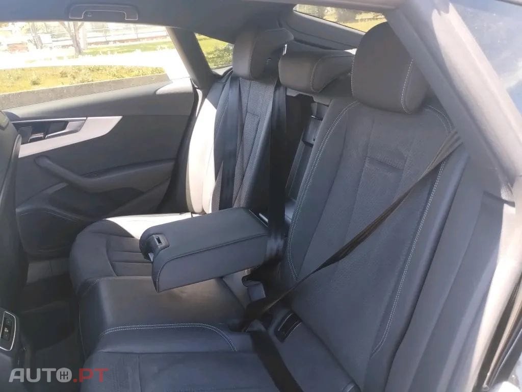 Audi A5 40 TDI S line S tronic
