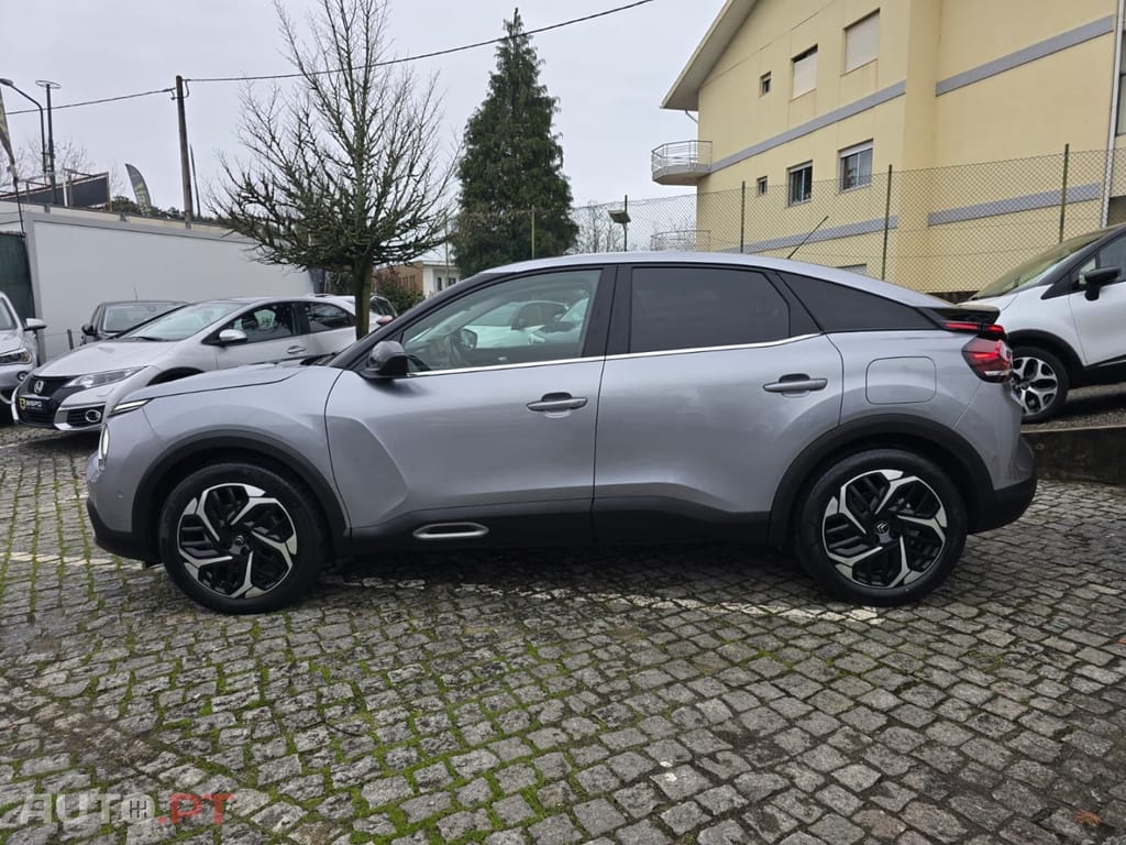 Citroen C4 1.2 PureTech Shine Pack EAT8