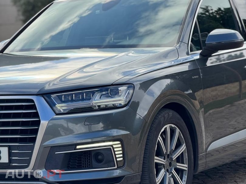 Audi Q7 3.0 TDi E-tron quattro S-line Tiptronic