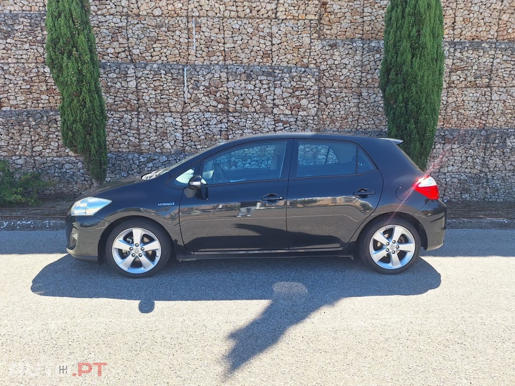 Toyota Auris 1.8 HSD P.Te.+JLL17