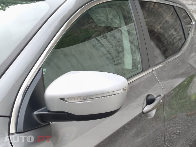 Nissan Qashqai 1.5 dCi N-Connecta