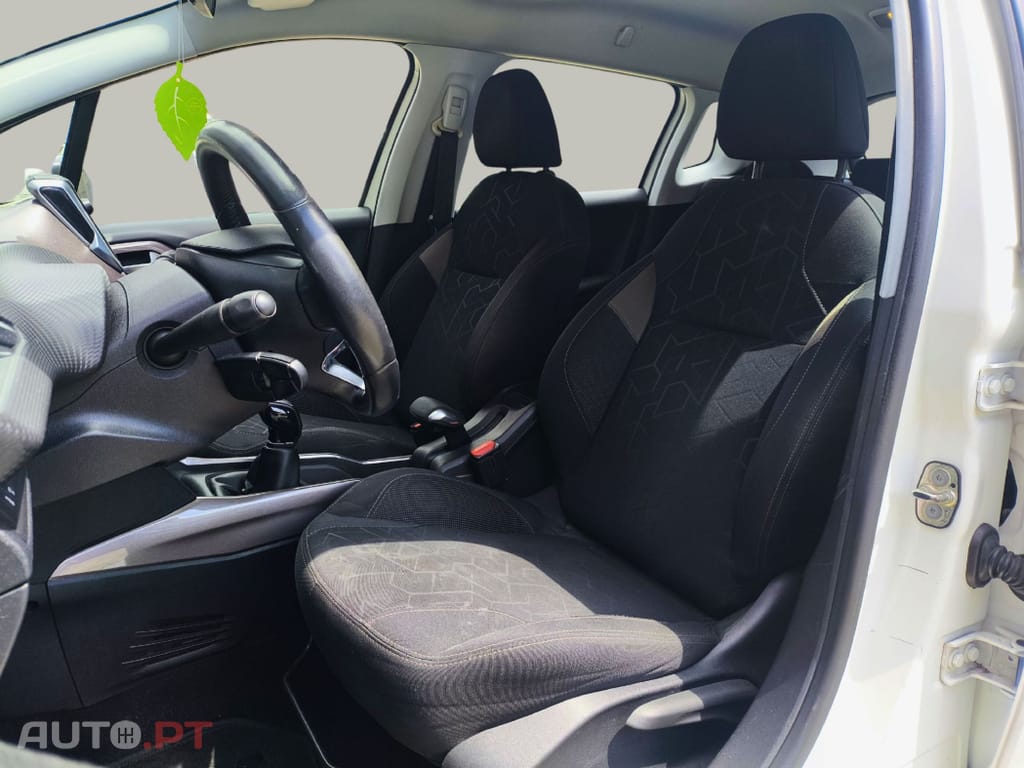Peugeot 2008 1.6 HDI 