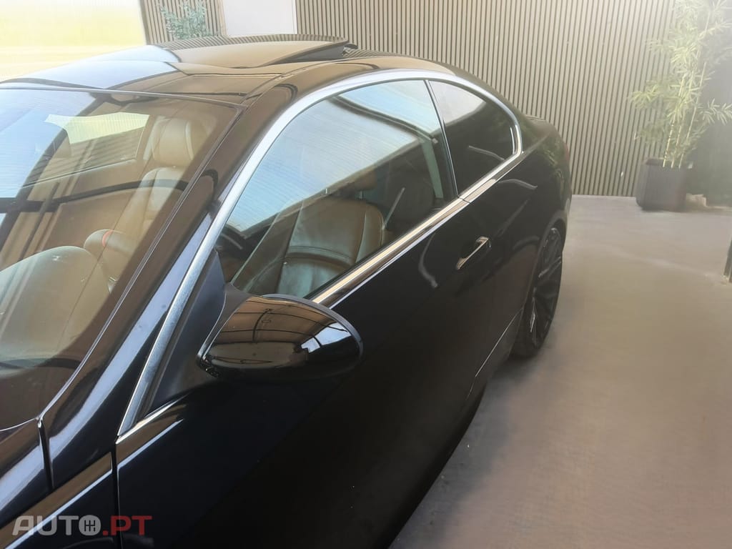 BMW 330 i Pack M