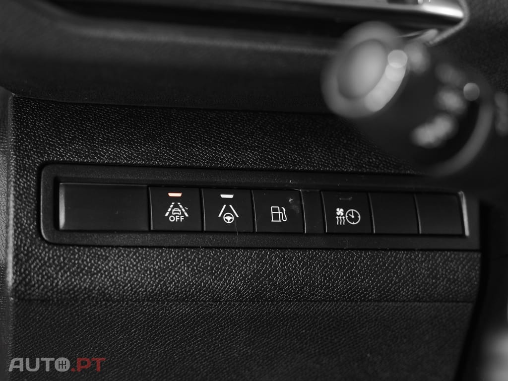 Peugeot 3008 1.6 Hybrid GT e-EAT8