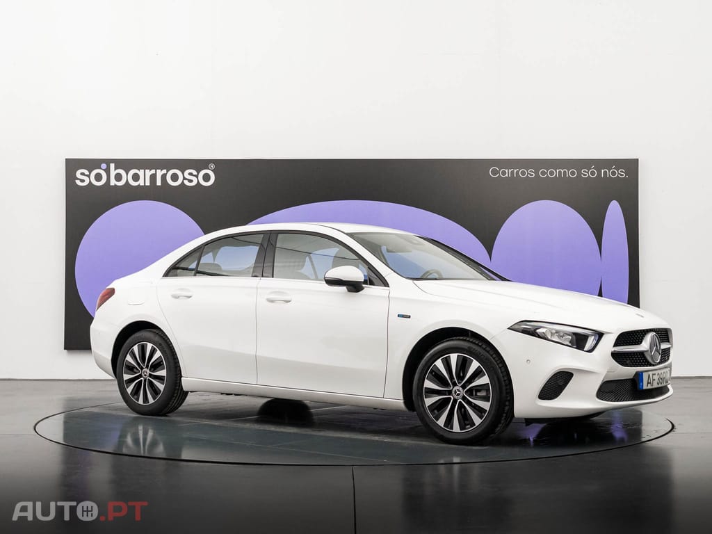 Mercedes-Benz A 250 e Style Plus