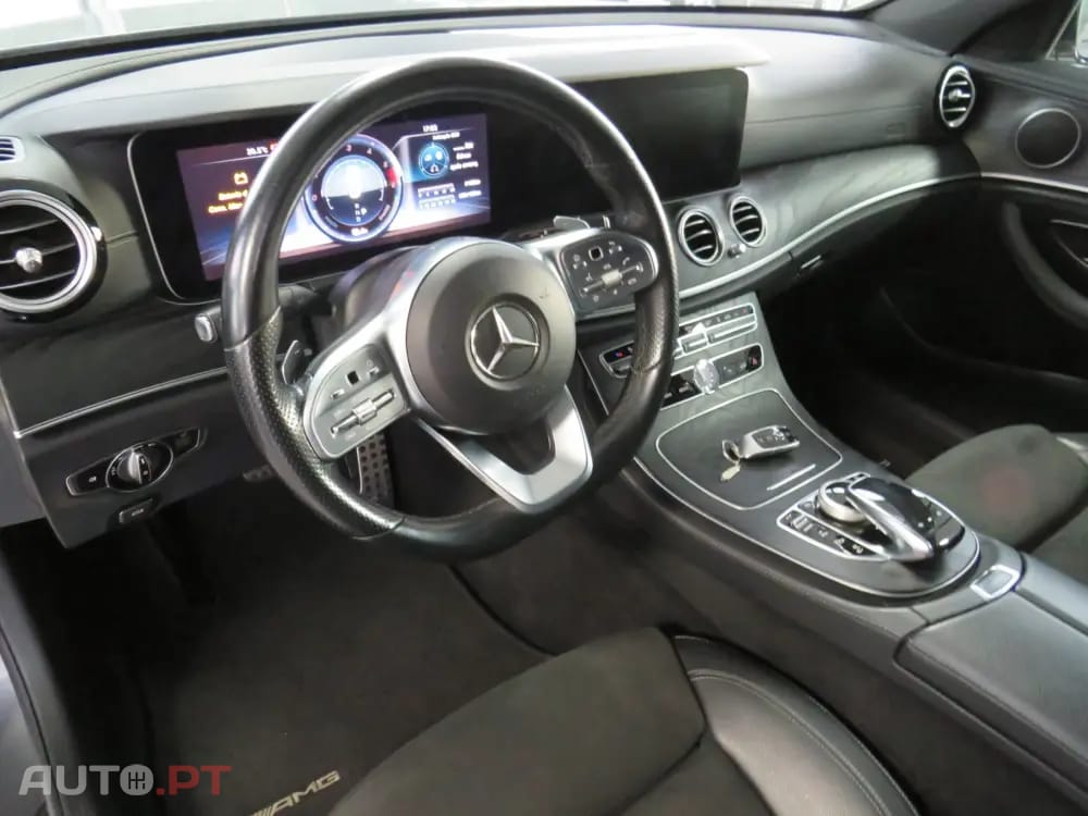 Mercedes-Benz E 300 de AMG Line