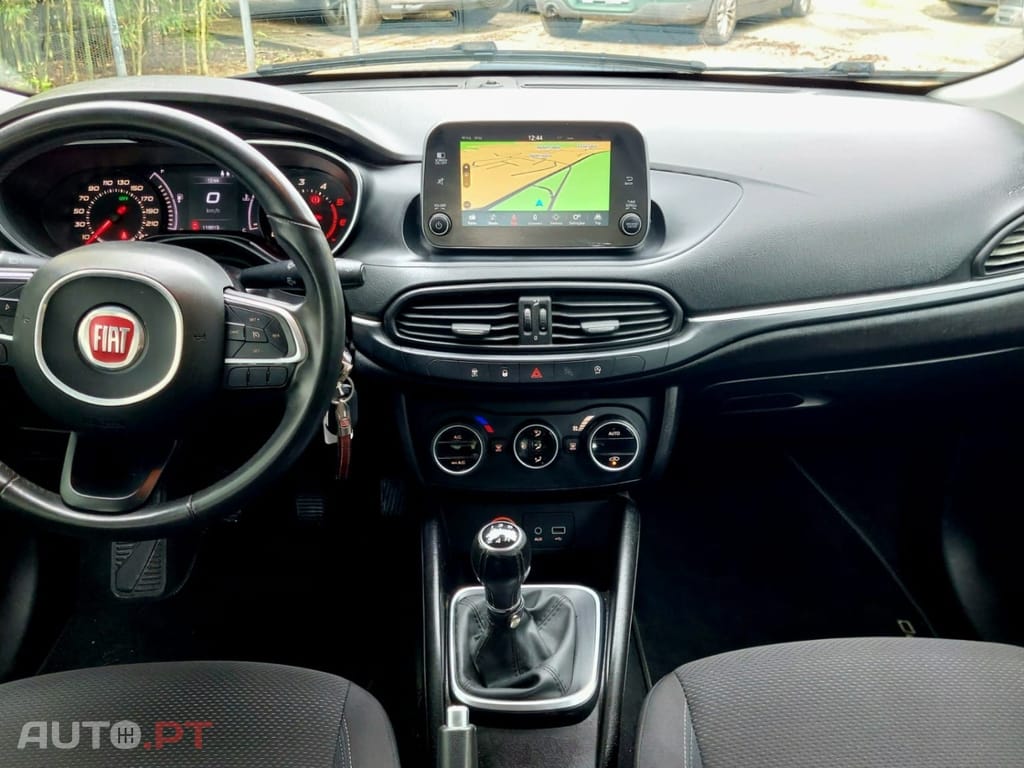 Fiat Tipo 1.3 M-Jet Lounge Tech J17