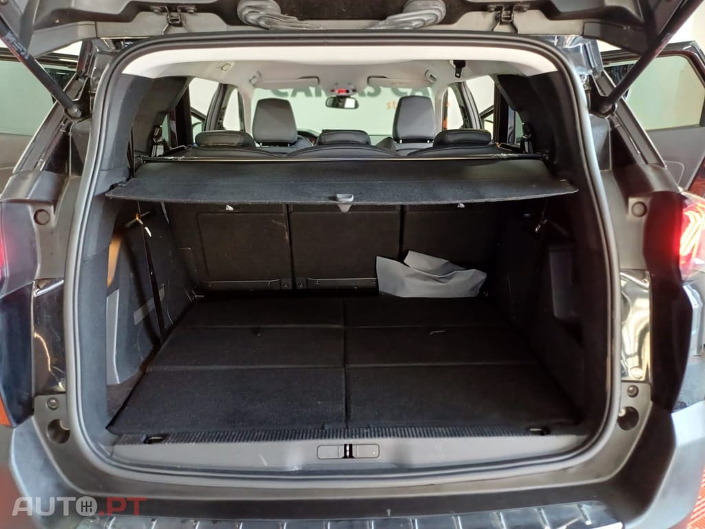 Peugeot 5008 1.5 BlueHDi Allure Pack EAT8