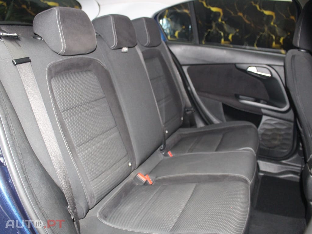 Fiat Tipo 1.3 M-Jet Lounge J17