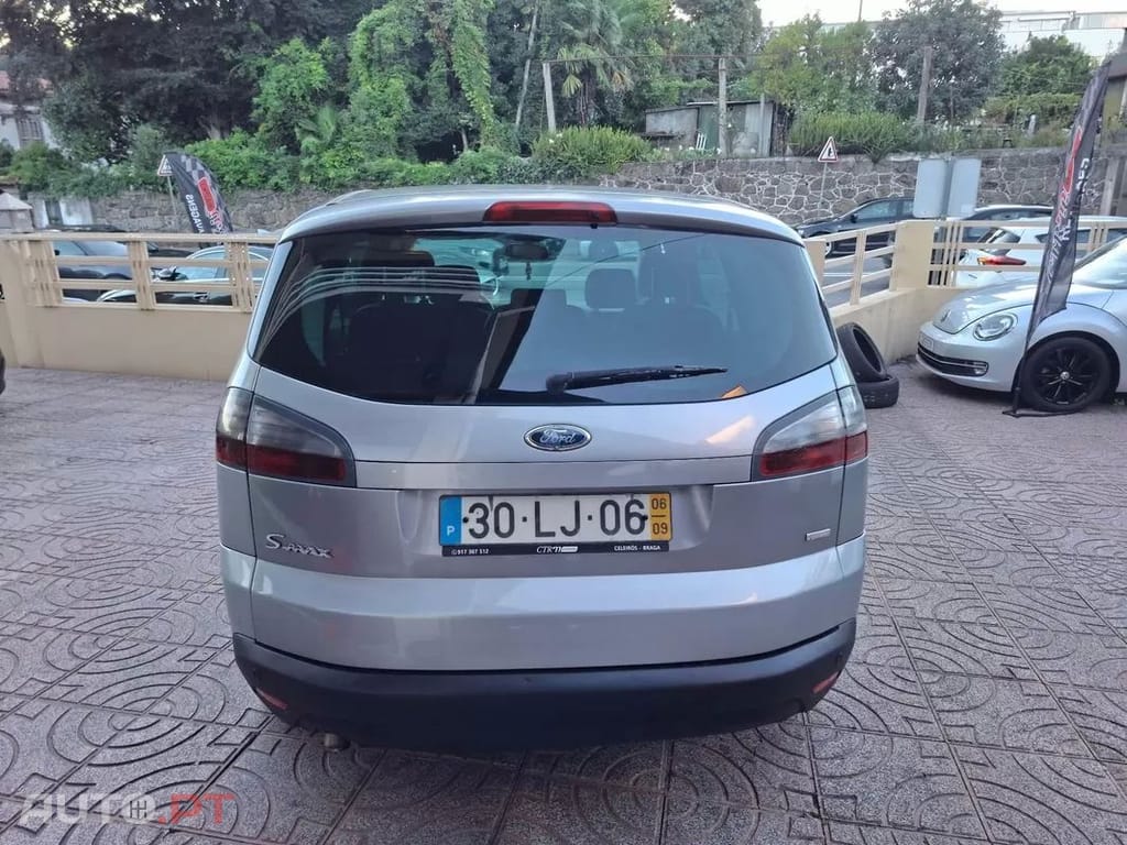 Ford S-Max  2 0 Tdci Dpf Titanium