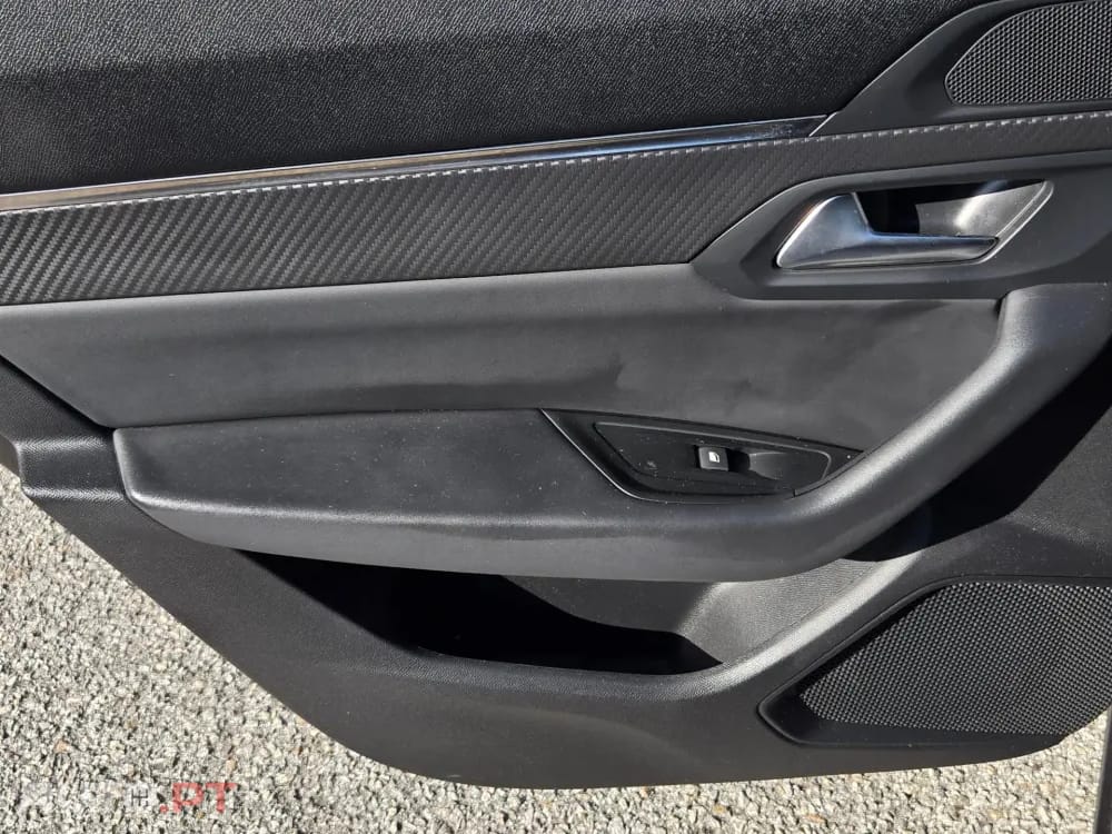 Peugeot 508 1.6 Hybrid Allure Pack e-EAT8