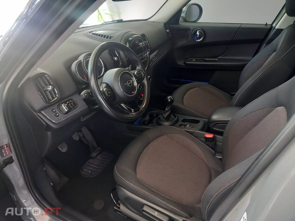 MINI Countryman One
