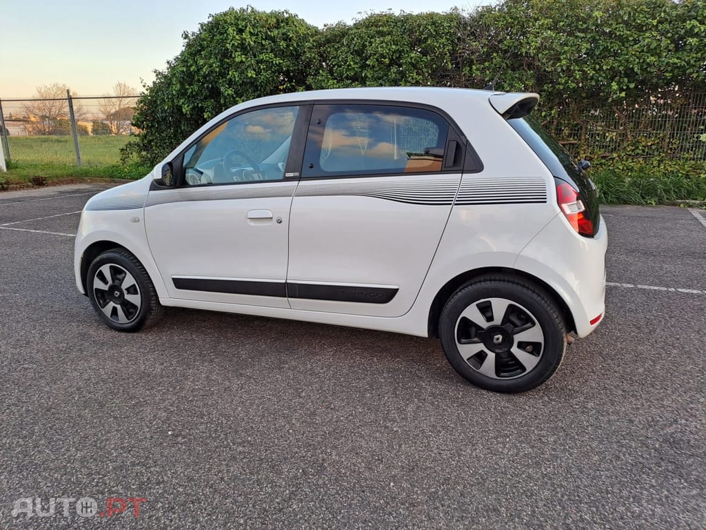 Renault Twingo 1.0 SCe Night&Day