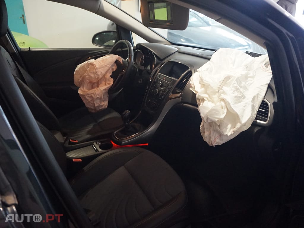 Opel Astra Sports Tourer Cosmo 1.6 CDTI