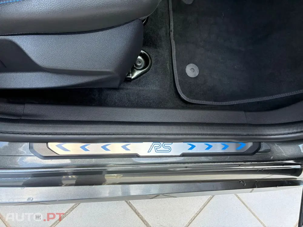 Ford Focus 2.3 EcoBoost RS