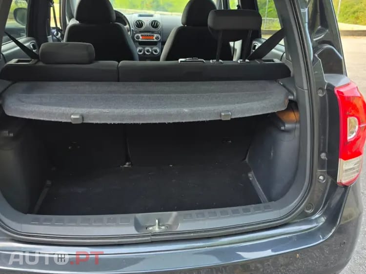 Mitsubishi Colt 1.3 Invite CA