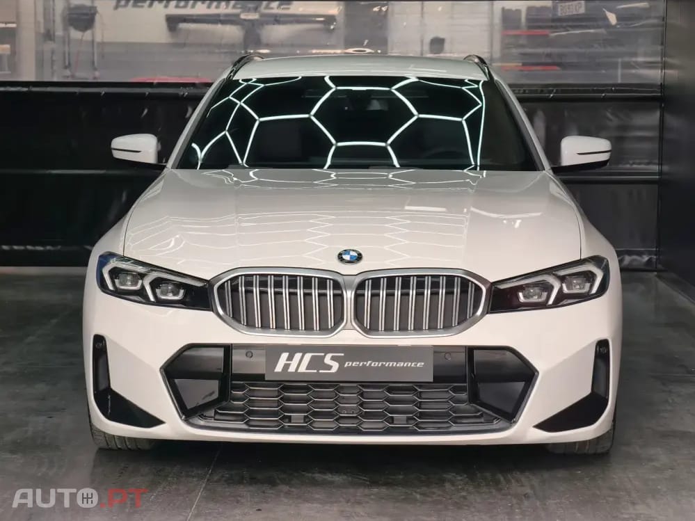 BMW 320 d Pack Desportivo M Auto