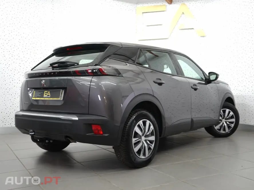 Peugeot 2008 PureTech 100 Style
