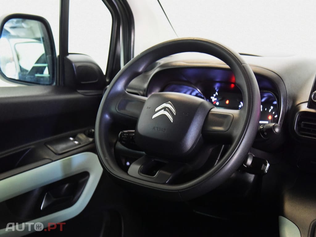 Citroen Berlingo 1.5 BlueHDi XL Feel 7L