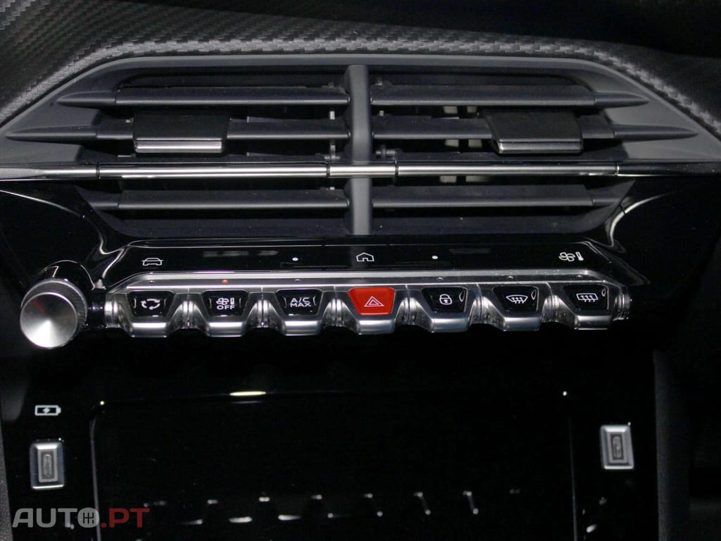 Peugeot 2008 1.2 Hybrid Allure e-DCS6