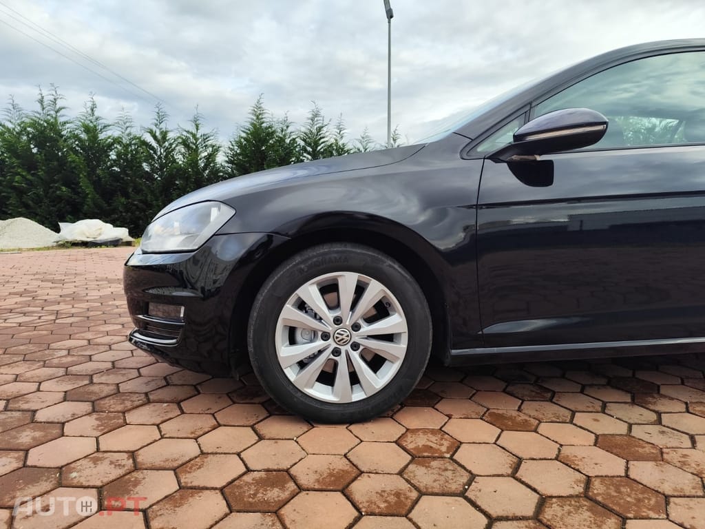Volkswagen Golf 1.6 TDi Confortline