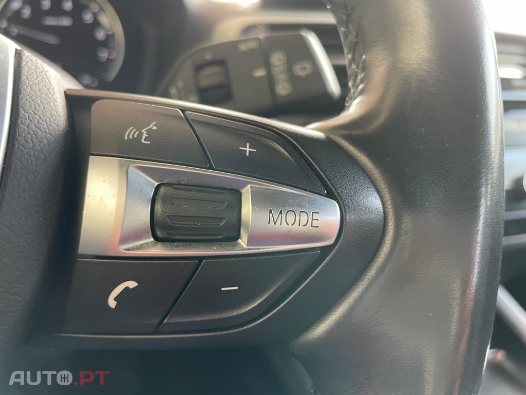 BMW 118 i Pack M Auto