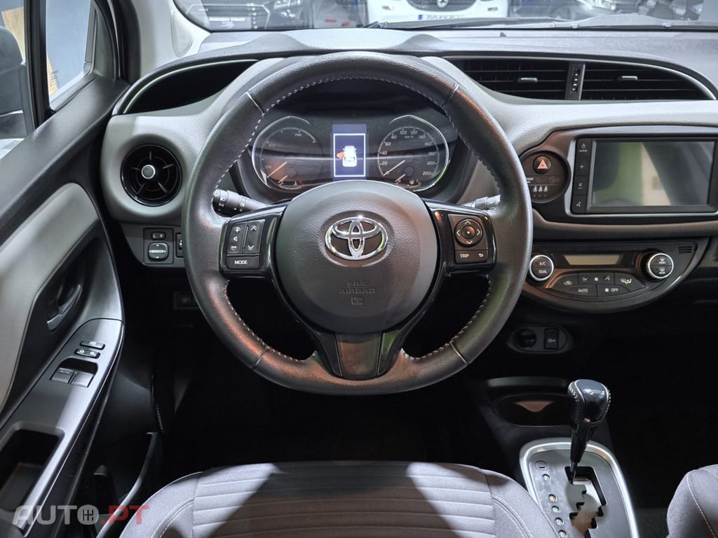 Toyota Yaris 1.5 HSD Comfort