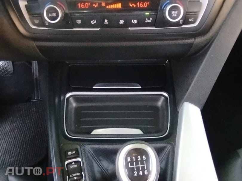 BMW 320 d Touring EfficientDynamics Line Modern