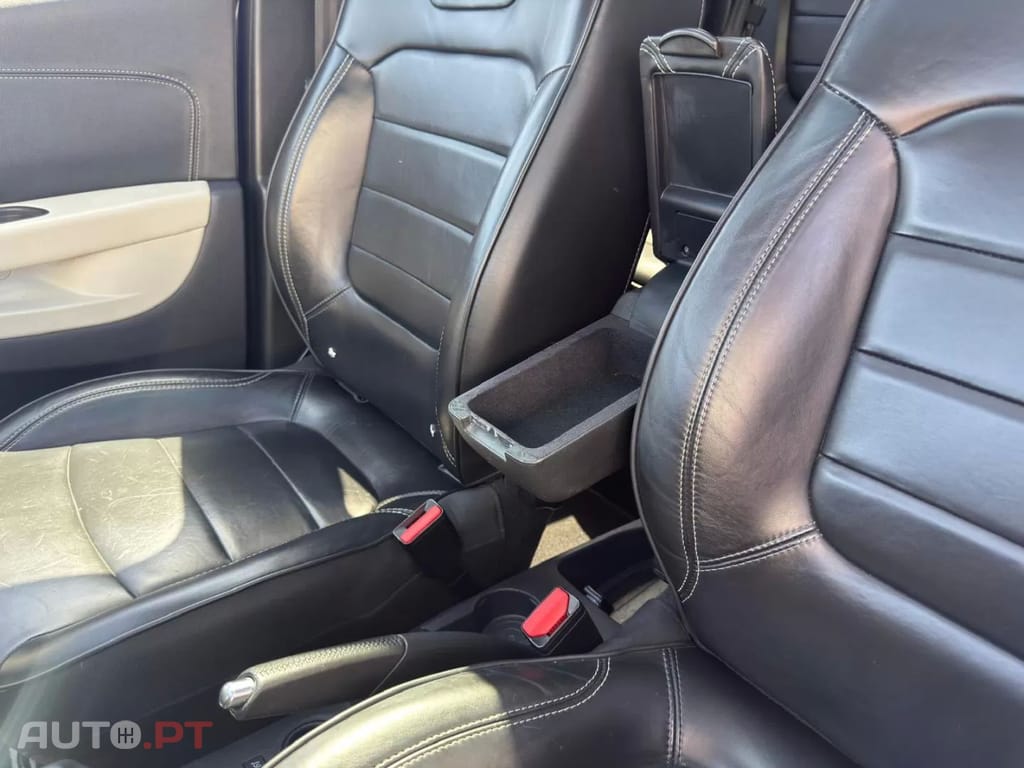 Renault Captur 1.2 TCe Initiale Paris EDC