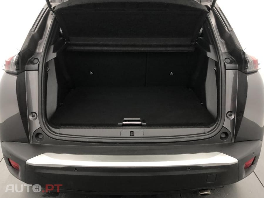 Peugeot 2008 1.5 BlueHDi Allure Pack EAT8