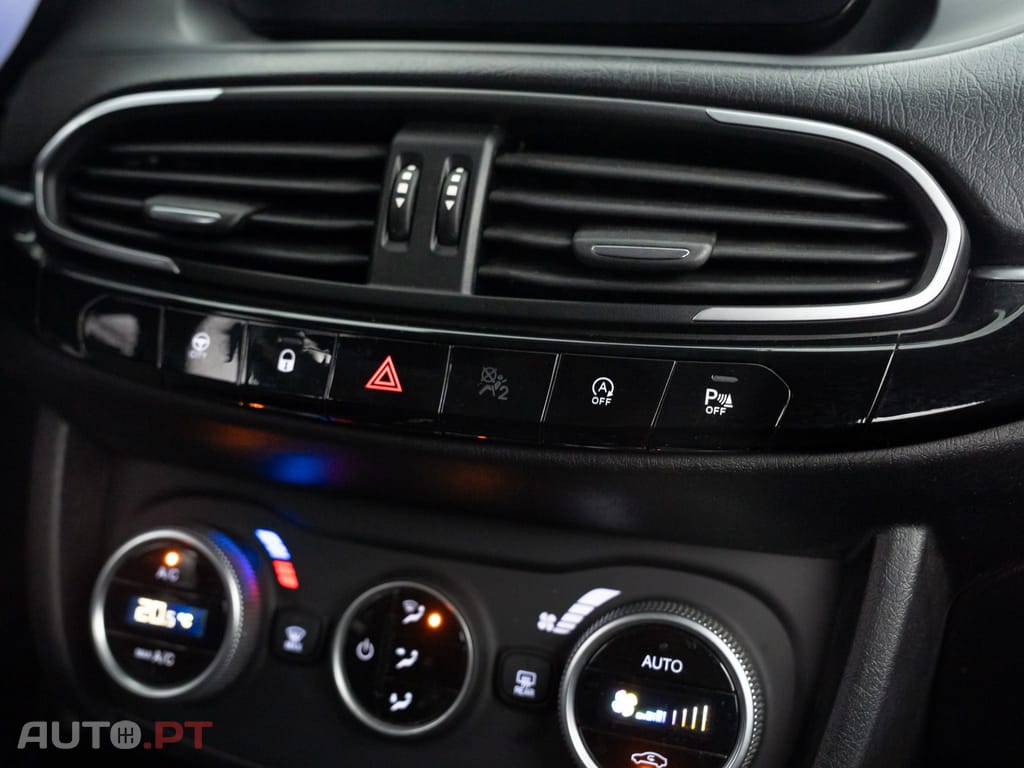 Fiat Tipo 1.3 M-Jet Lounge