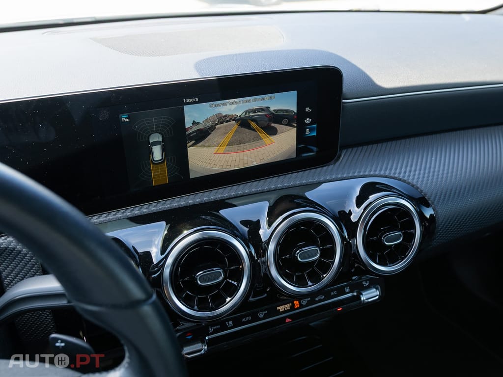 Mercedes-Benz CLA 250 e Style Plus