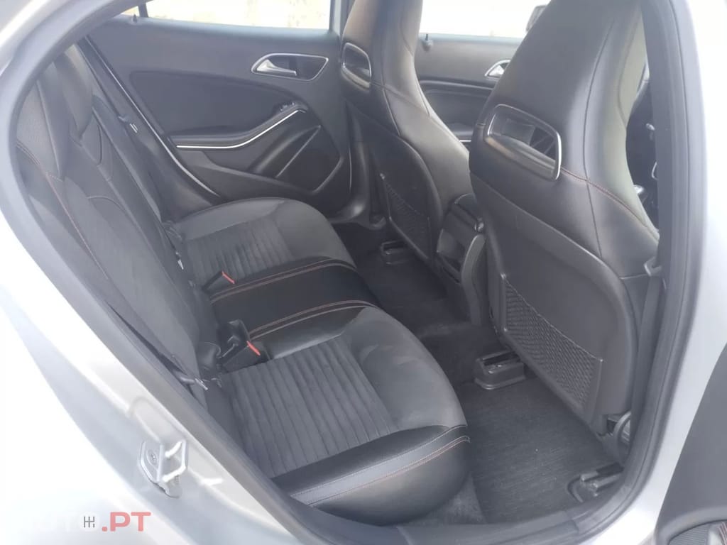 Mercedes-Benz GLA 180 CDI AMG Line