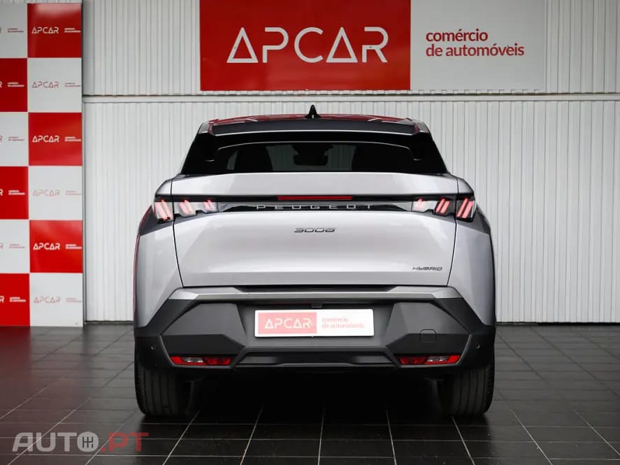 Peugeot 3008 1.2 Hybrid Allure e-DCS6