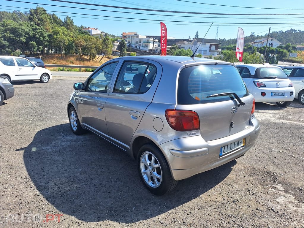 Toyota Yaris 1.0 Sol