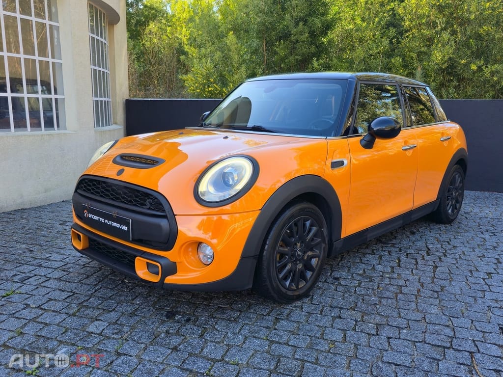 MINI Cooper Cooper SD