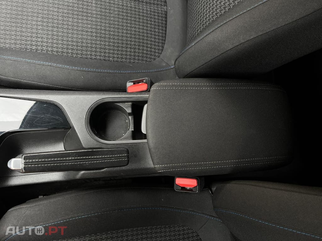 Peugeot 308 SW 1.5 HDI STYLE EAT8