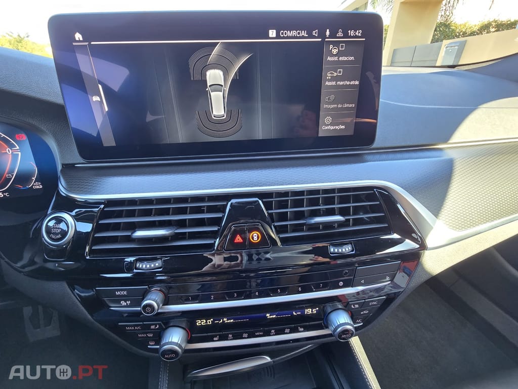 BMW 520 TOURING 218CV PACK M