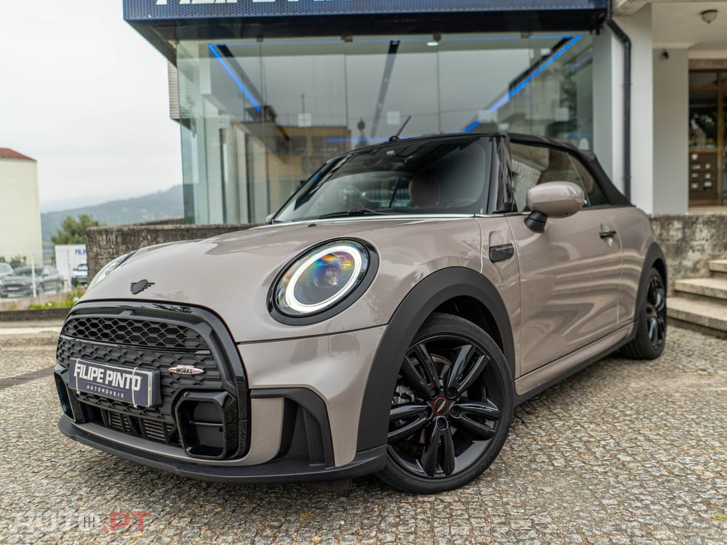 MINI Cabrio Cooper Premium Extra JCW Auto