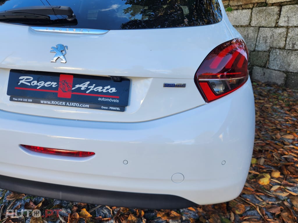 Peugeot 208 1.2 PureTech Style