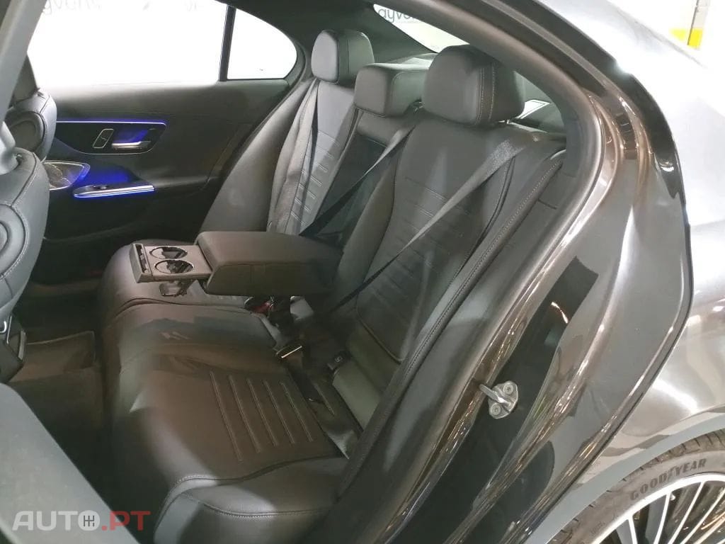 Mercedes-Benz C 300 d AMG Line