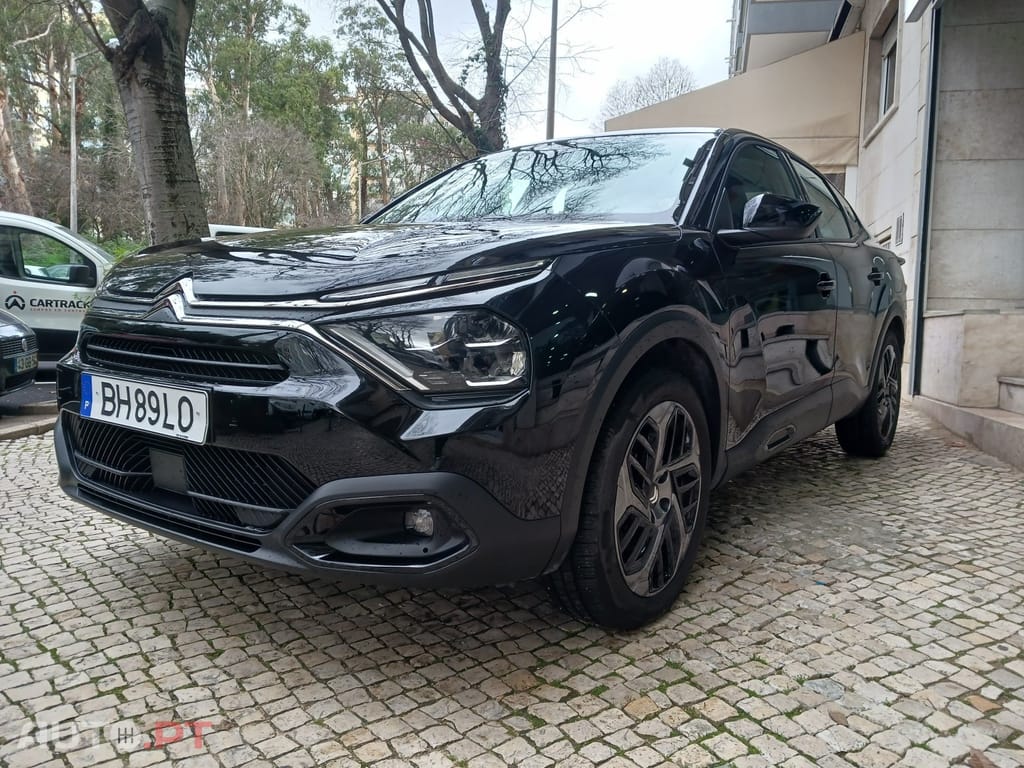 Citroen C4 X 1.2 PureTech Plus EAT8