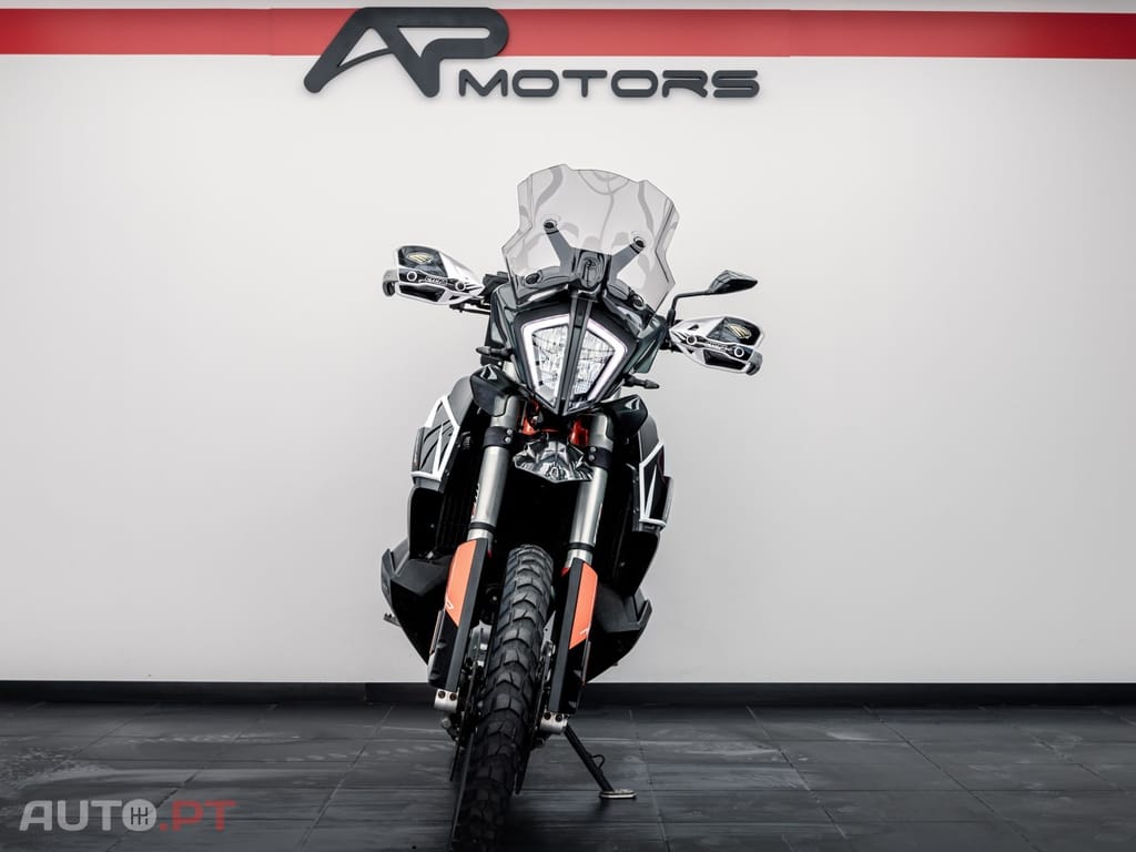 KTM Adventure 790 R