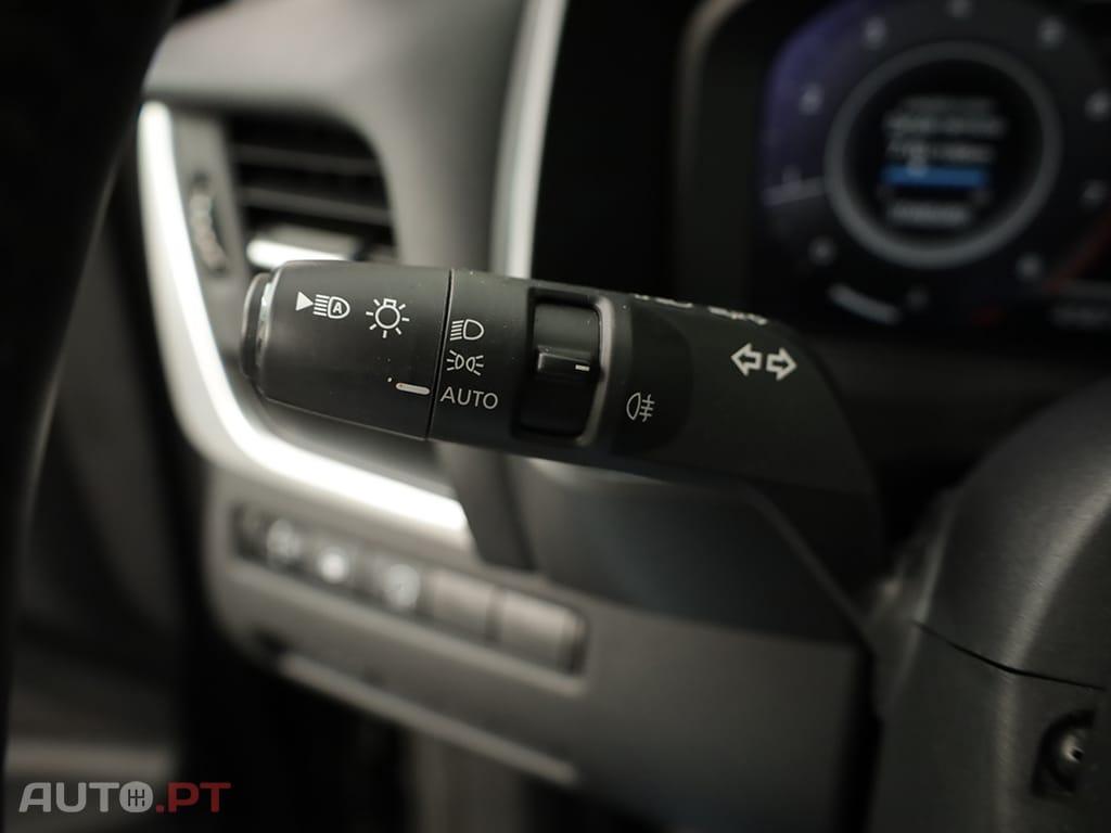 Nissan Qashqai 1.3 DIG-T N-Connecta LED Xtronic
