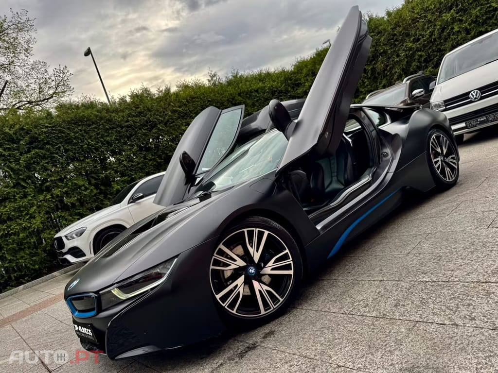 BMW i8 Coupe xDrive