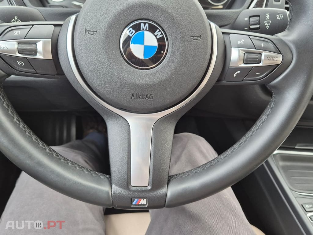 BMW 320 320D Line Modern