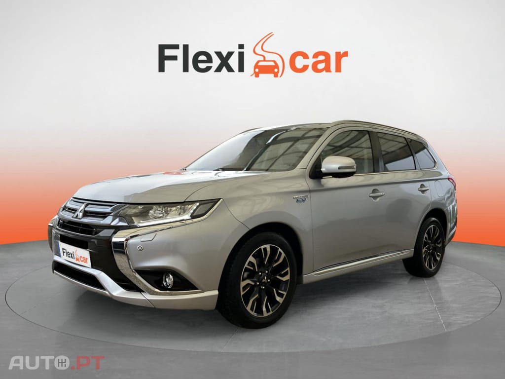 Mitsubishi Outlander 2.0 PHEV Intense Navi