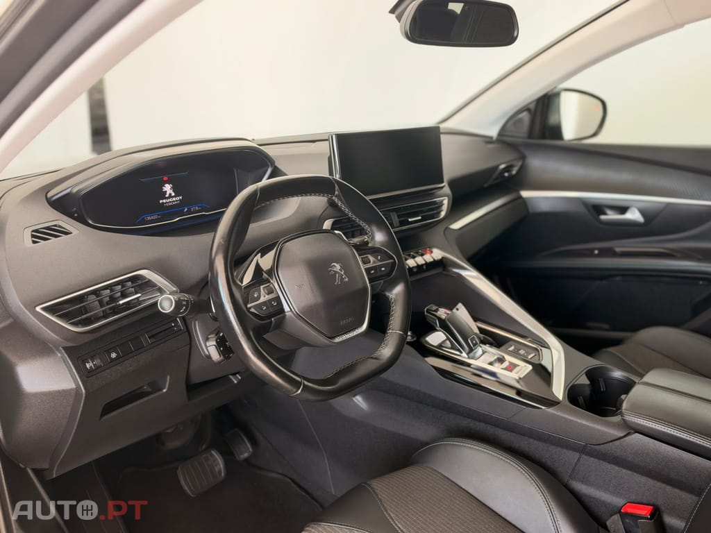 Peugeot 5008 1.5 BlueHDi Allure Pack EAT8