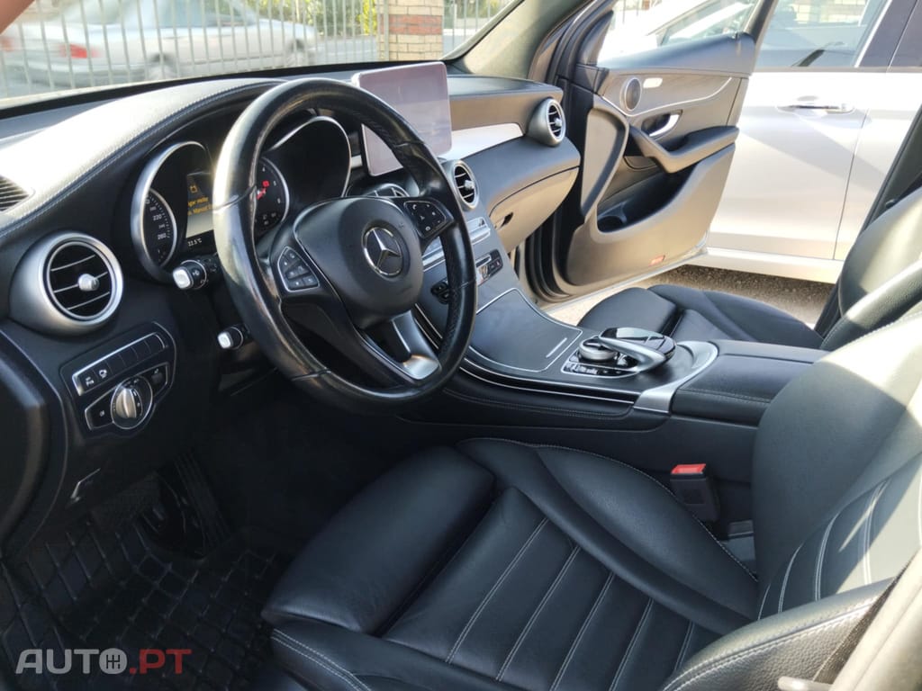Mercedes-Benz CLC 250 250d 4MATIC
