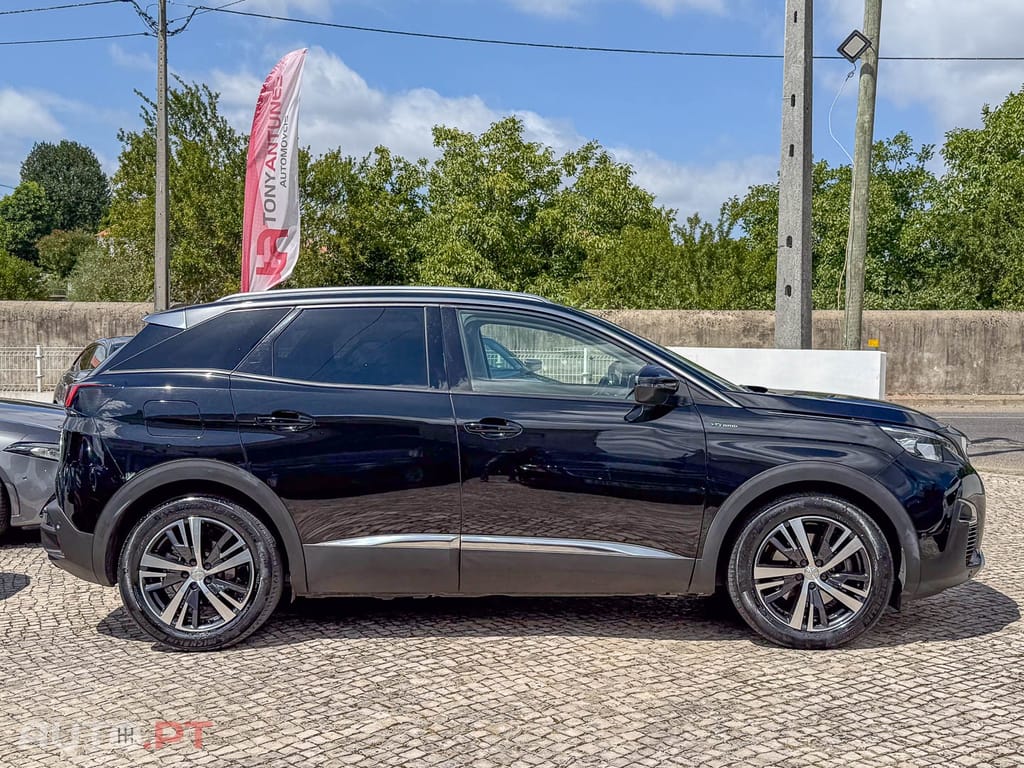 Peugeot 3008 1.6 Hybrid Allure e-EAT8
